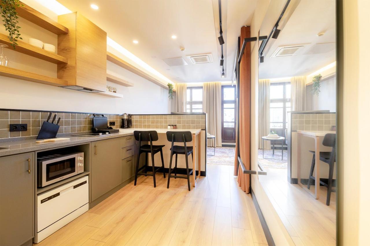 Upside Apartments อิสตันบูล ภายนอก รูปภาพ